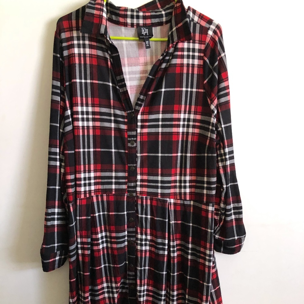 Long-sleeved, red plaid dress - W3XL